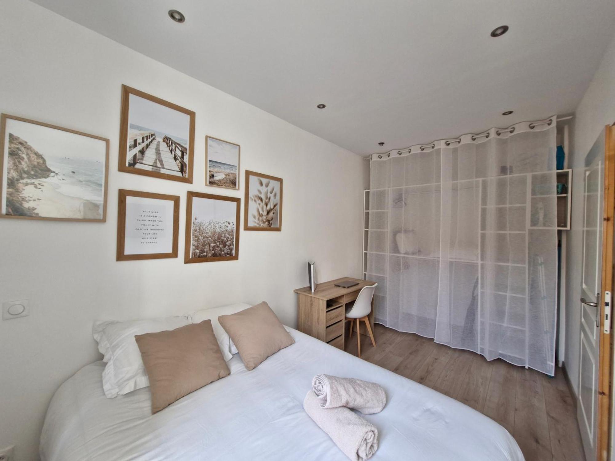 Appartement Tout Confort A 2 Pas Du Centre Ville 오바뉴 외부 사진